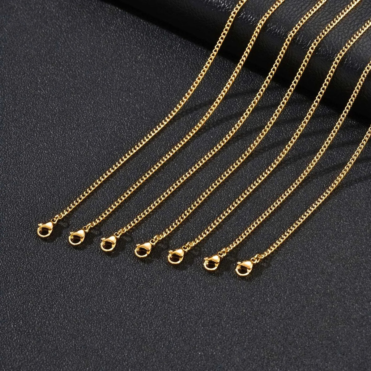 Collier chaîne cubaine pendentif croix – vue 4