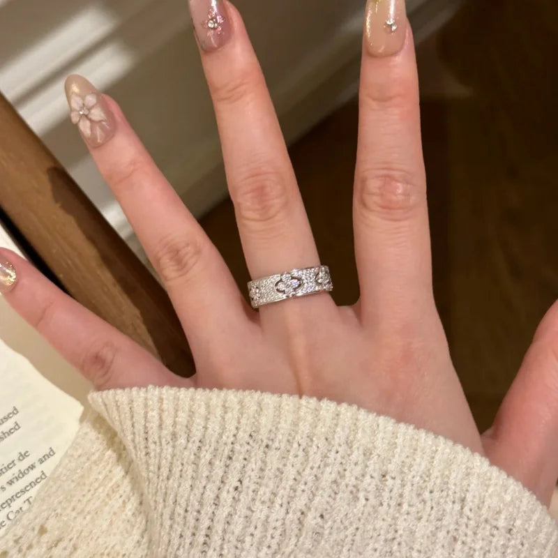 Bague réglable fleur de cristal – Blanc