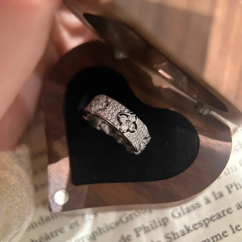 Bague réglable fleur de cristal – vue 4