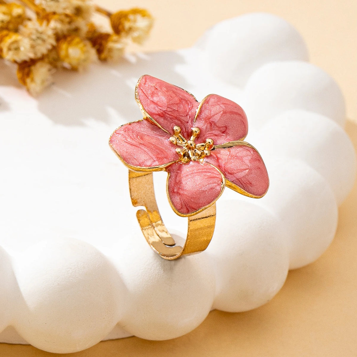 Bague fleur émaillée réglable – Rose