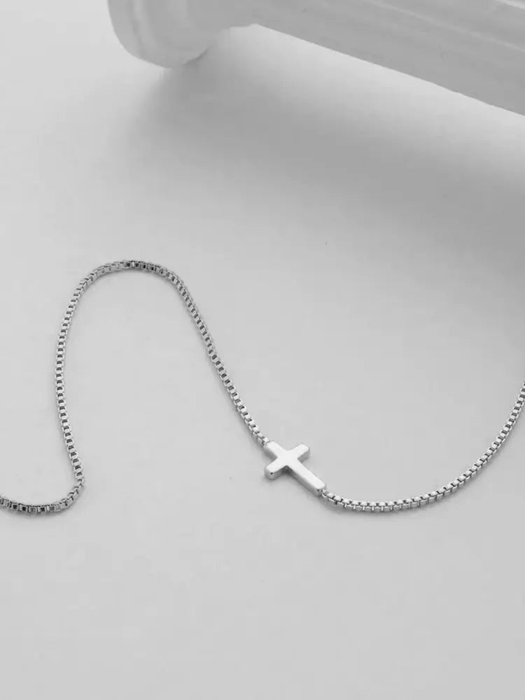 Mini collier pendentif croix doré - Harmonia Ibiza